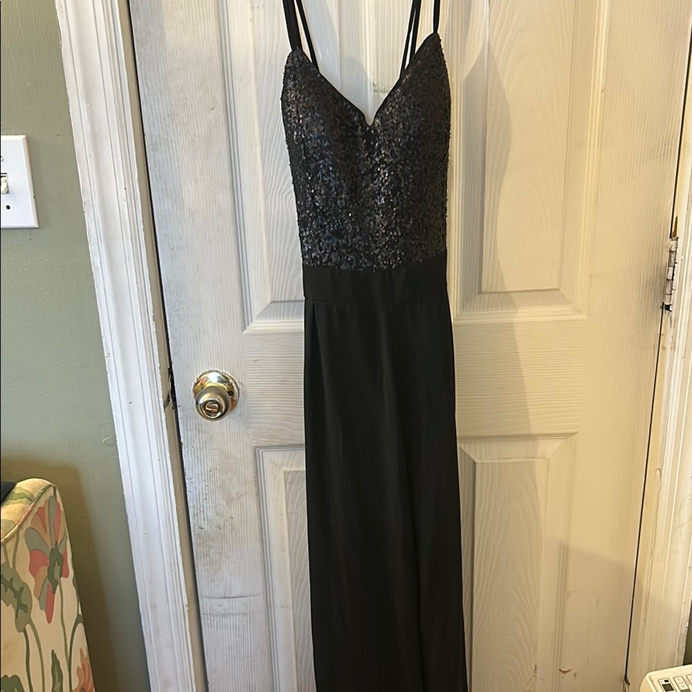 Elegant Black Sequin Evening Dress